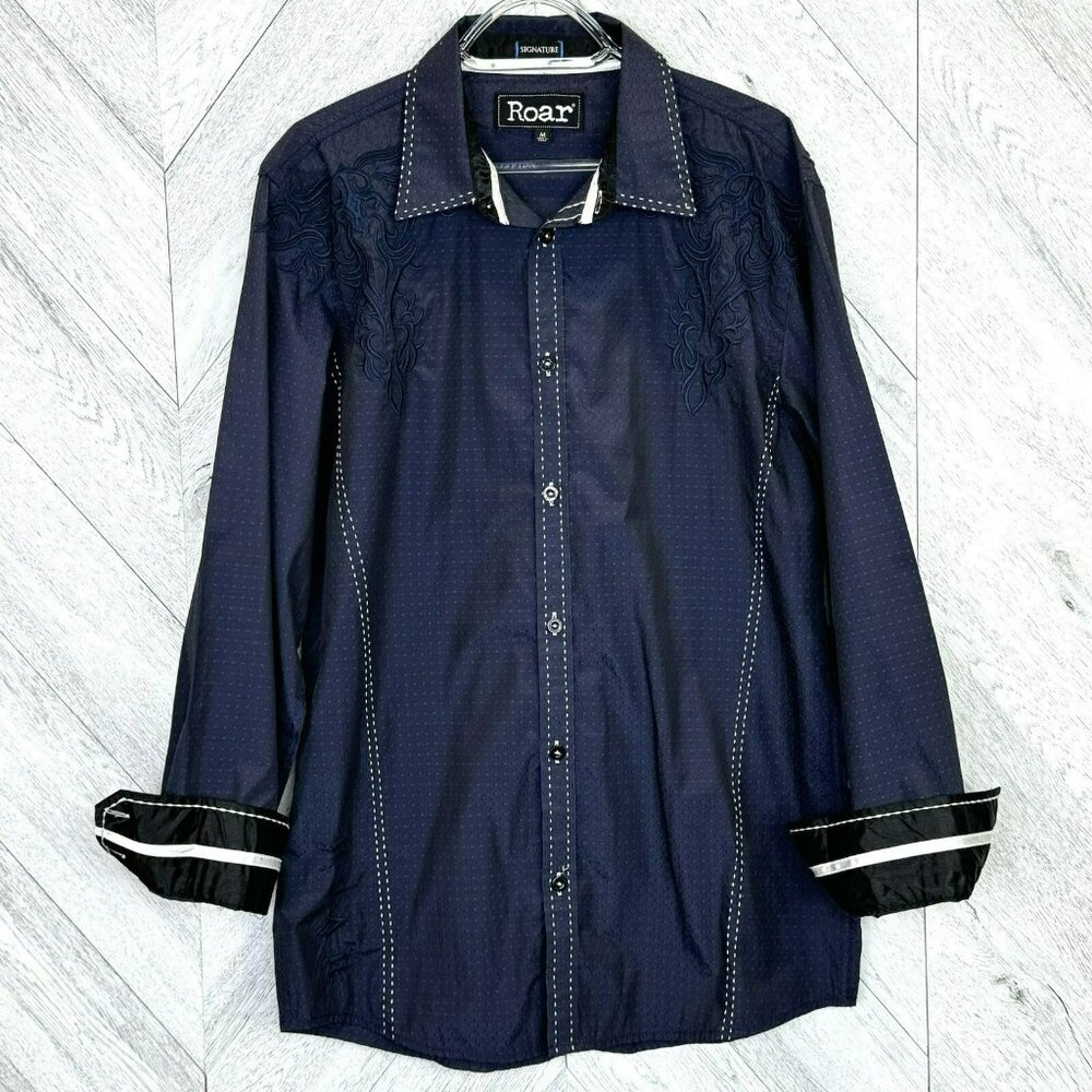 ROAR Shirt Mens Size Medium Navy Blue Embroidered Flip Cuff Signature Vitality